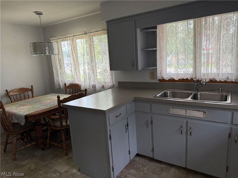 203 W Main Road, Conneaut, OH 44030 Photo 5