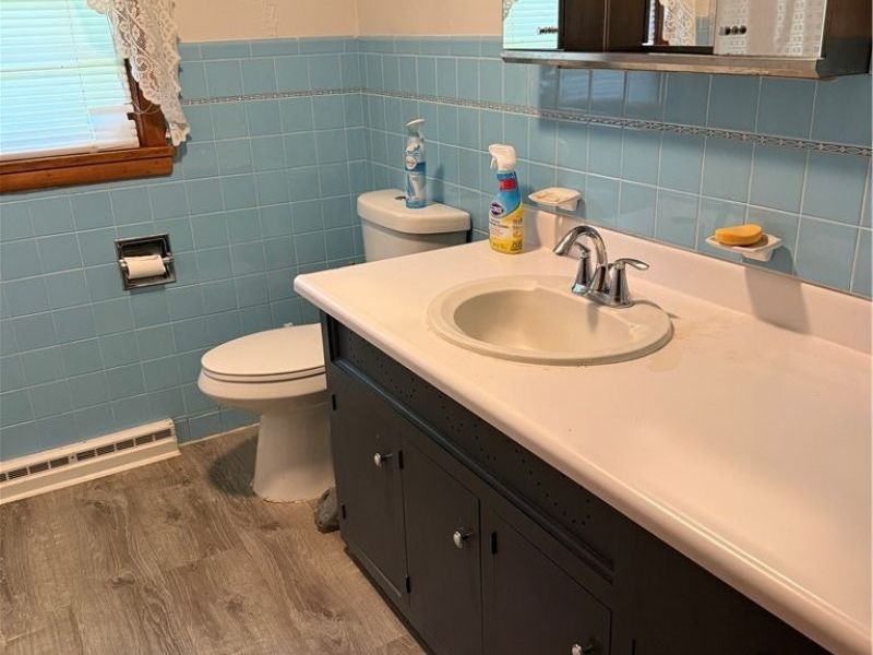 203 W Main Road, Conneaut, OH 44030 Photo 9