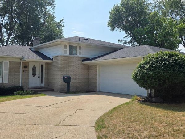 36271 PICKFORD Street , Livonia, Mi 48152