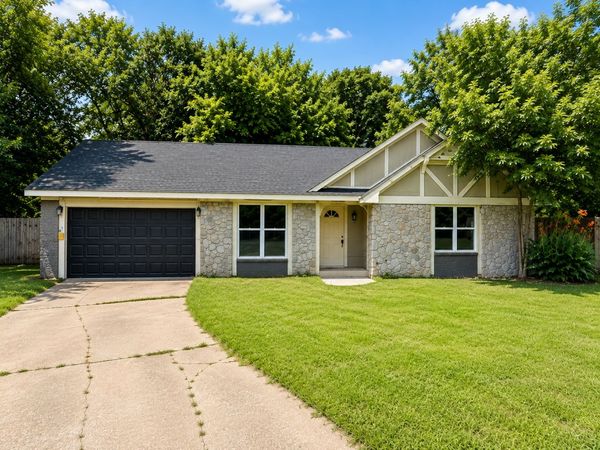 7003 W Brady Street , Tulsa, OK 74127