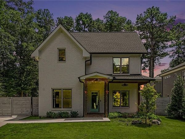 866 Nottingham Drive , Avondale Estates, GA 30002