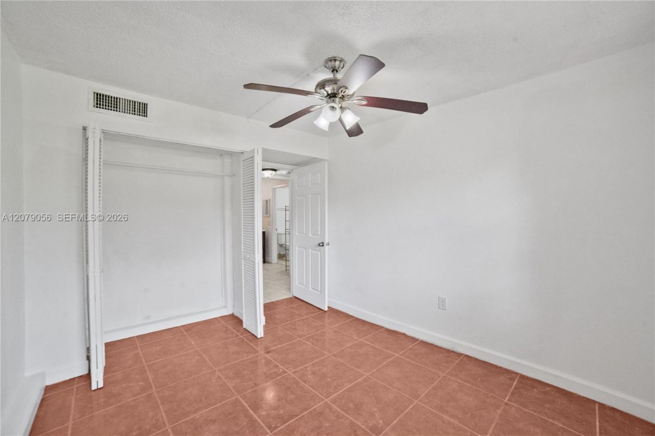 7155 NW 179th St, Unit 108, Hialeah, FL 33015 Photo