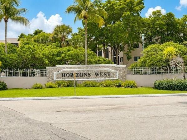 8600 SW 133rd Ave Rd , Unit 305, Miami, FL 33183