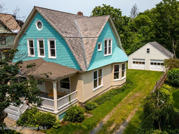 8 Prospect Street, Coxsackie, NY 12051