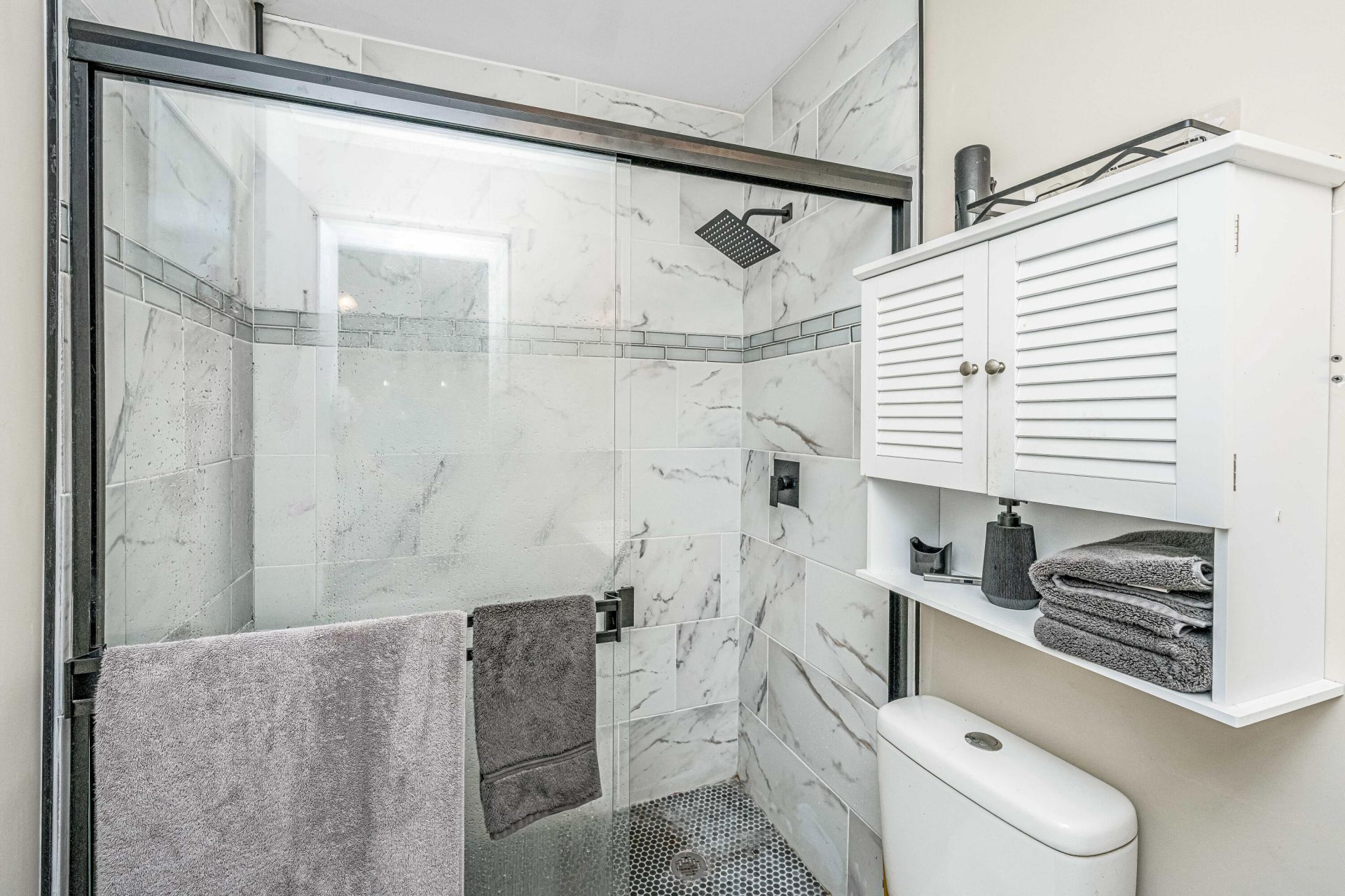 123 Manchester Road Photo 22