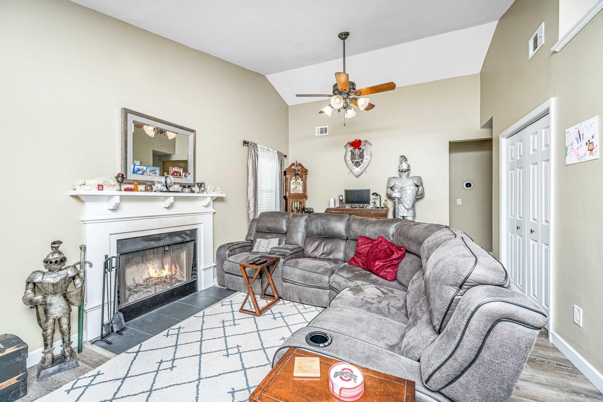 123 Manchester Road Photo 6