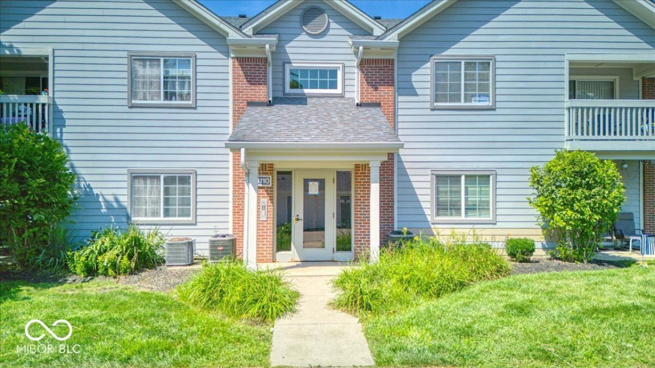 8110 Brookmont Court, Unit 104, Indianapolis, IN 46278 Main Photo