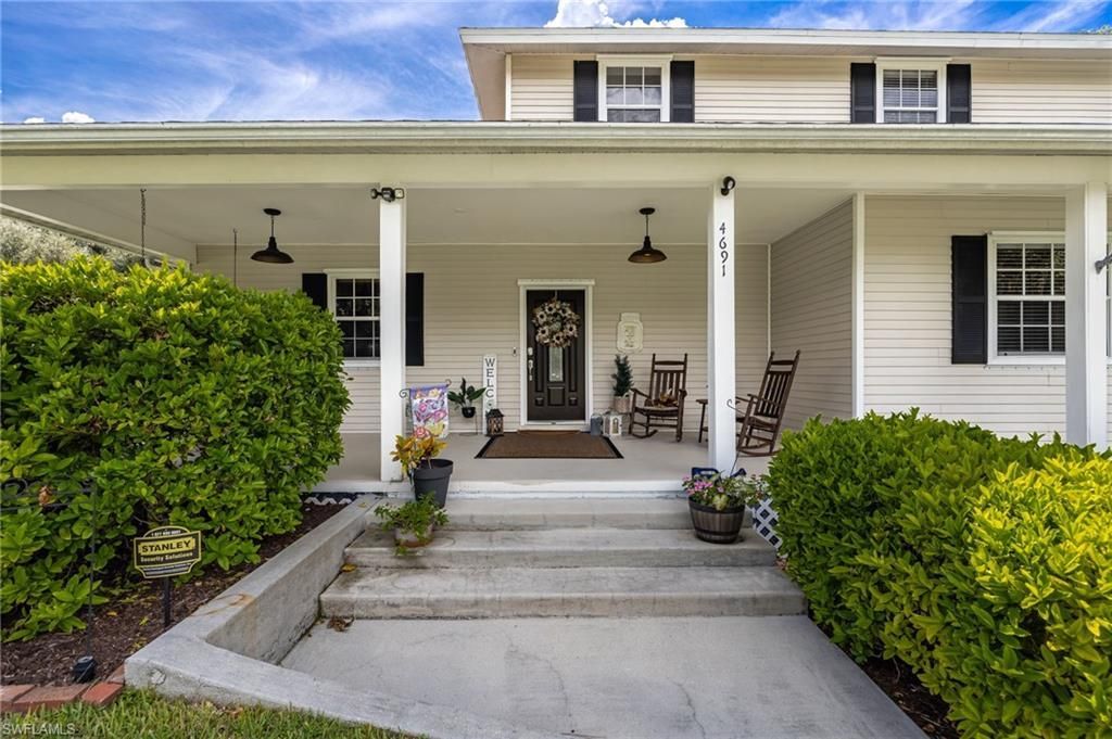 4691 Long Lake Dr , Fort Myers, FL 33905 Photo