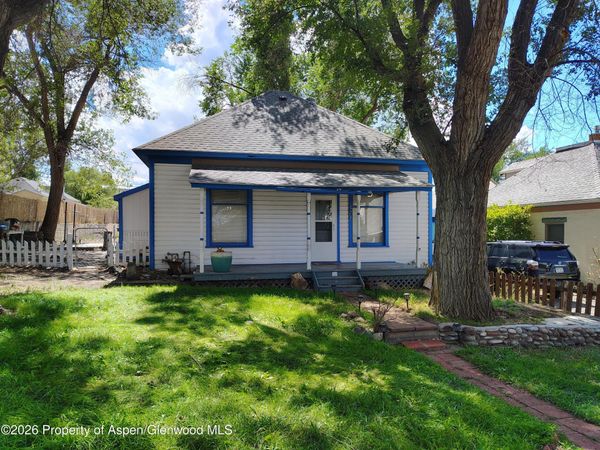 329 E 6th Street, Rifle, CO 81650