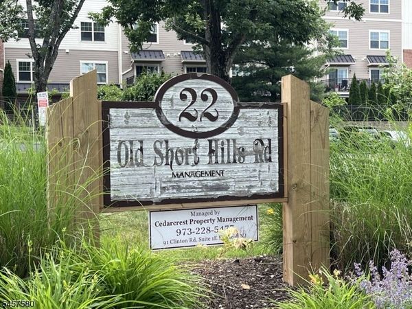 22 Old Short Hills, Livingston, NJ 07039