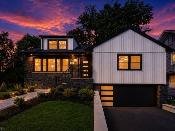 15 Elberta Rd, Maplewood, NJ 07040