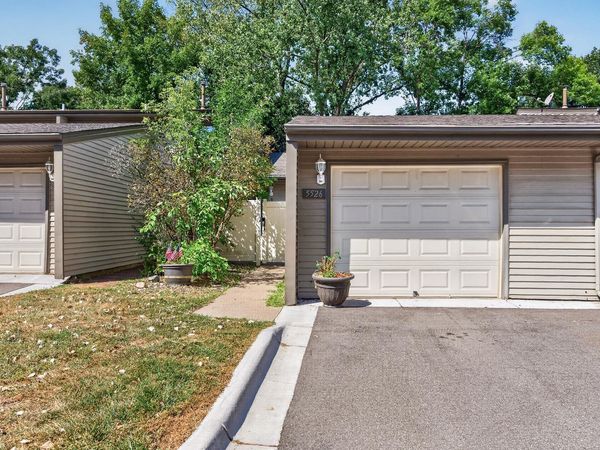 5526 Meister Road , Fridley, MN 55432