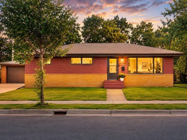 1208 36 1/2 Avenue NE, Minneapolis, MN 55418