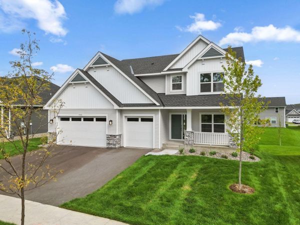 7540 Lower 42nd Street N, Oakdale, MN 55128