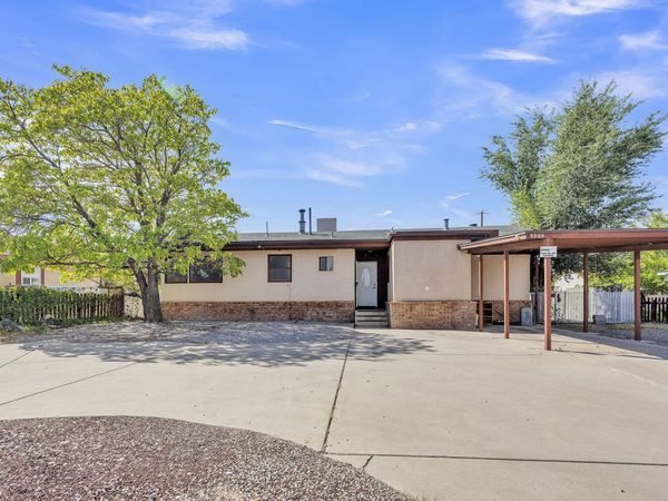 5008 Redlands Road NW, Albuquerque, NM 87120