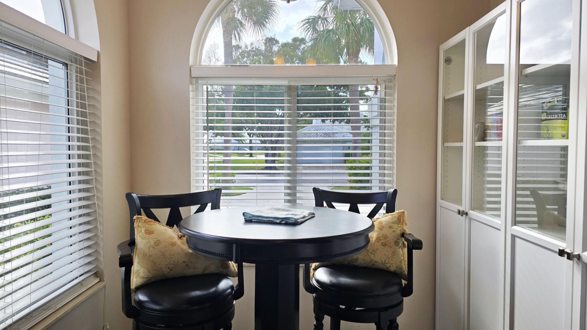 2295 Saratoga Lane, West Palm Beach, FL 33409 Photo
