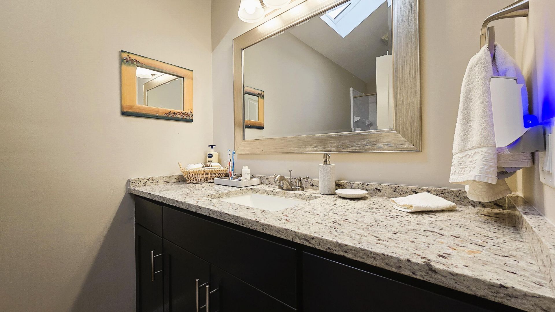 2295 Saratoga Lane, West Palm Beach, FL 33409 Photo