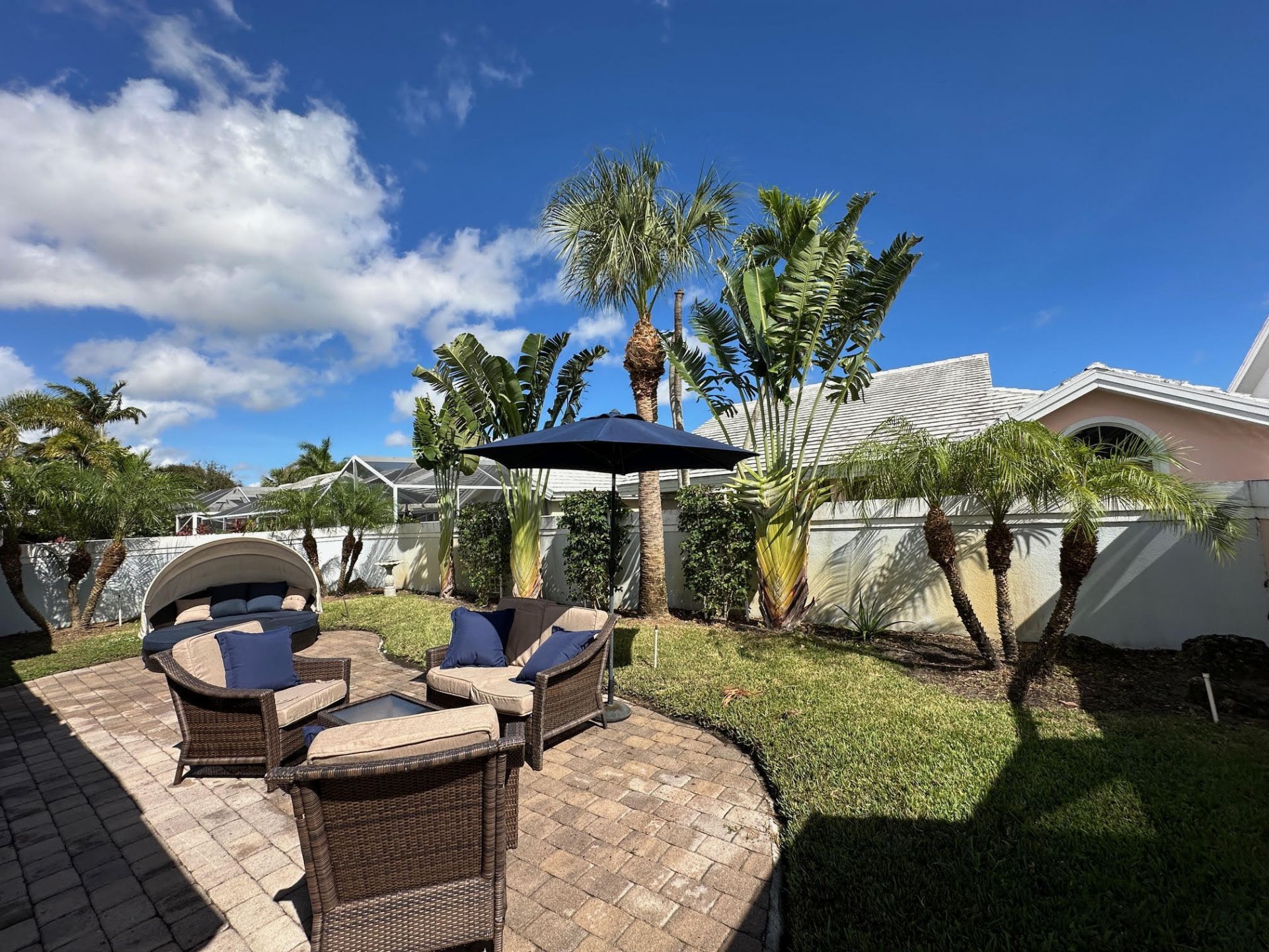 2295 Saratoga Lane, West Palm Beach, FL 33409 Photo