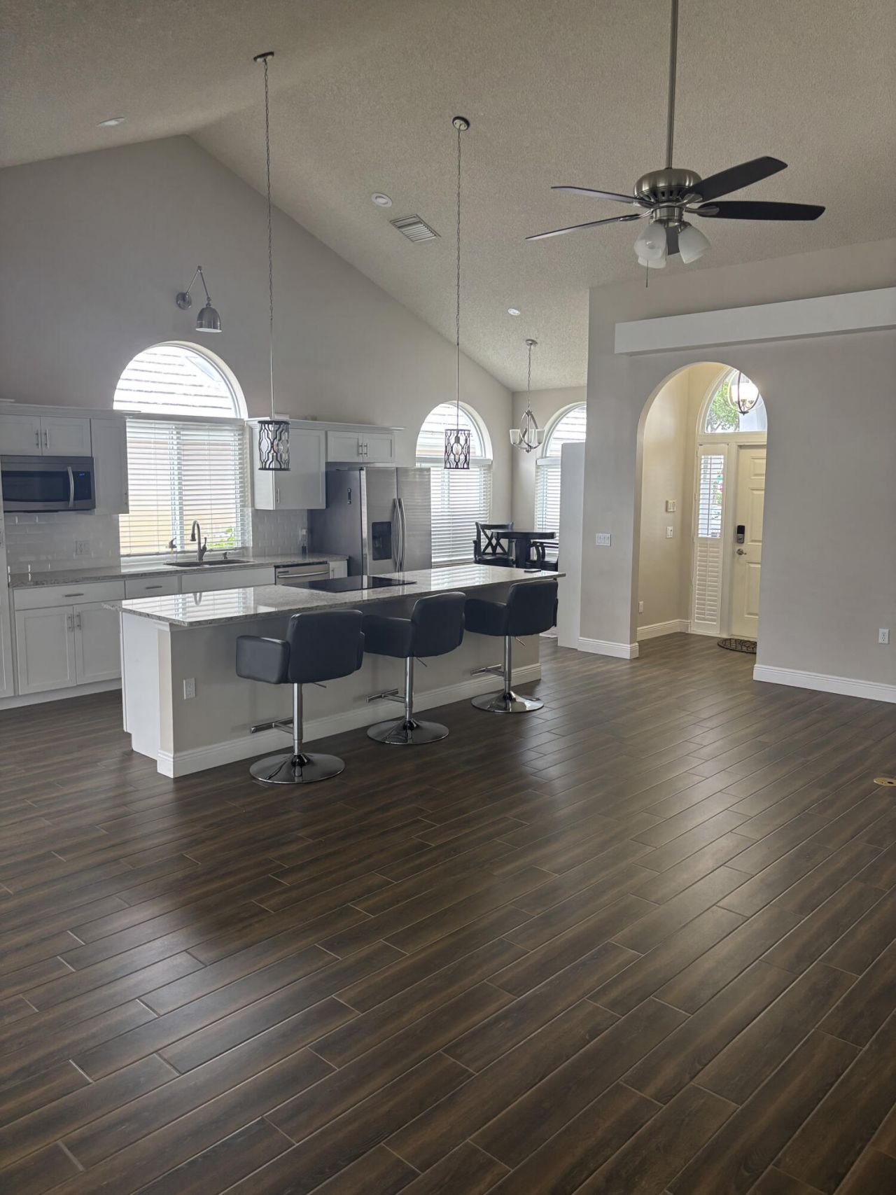 2295 Saratoga Lane, West Palm Beach, FL 33409 Photo