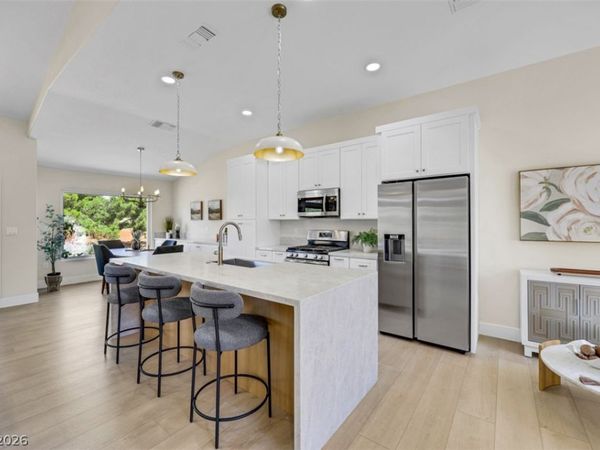 9320 January Drive , Las Vegas, NV 89134