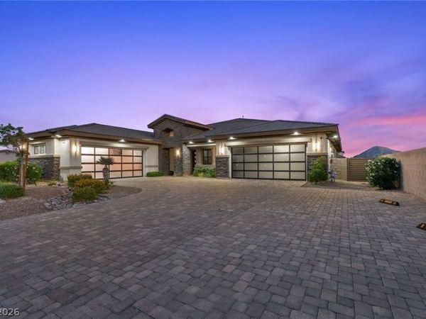 9841 W El Campo Grande Avenue , Las Vegas, NV 89149