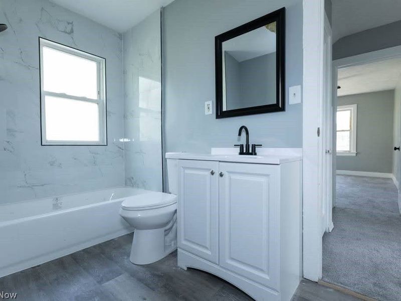 12909 Beachwood Avenue, Garfield Heights, OH 44105 Photo 18
