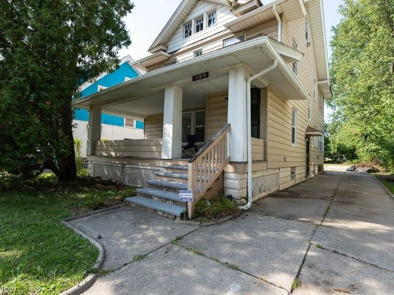 12909 Beachwood Avenue, Garfield Heights, OH 44105 Photo 32