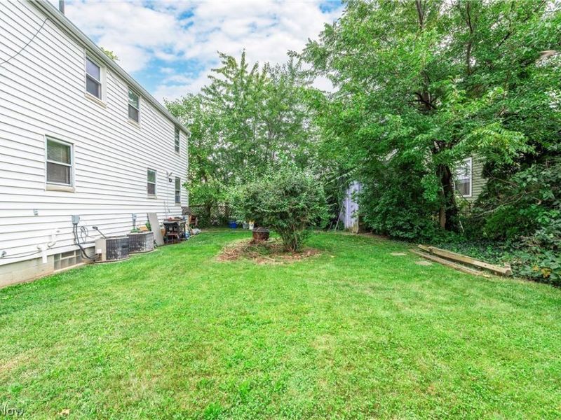 1105-1107 W 6th Street, Lorain, OH 44052 Photo 29