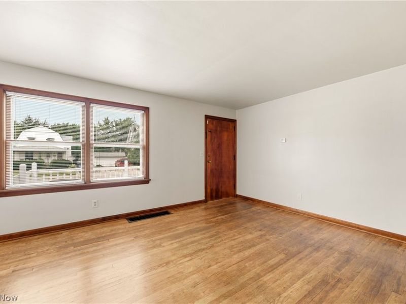 1105-1107 W 6th Street, Lorain, OH 44052 Photo 3