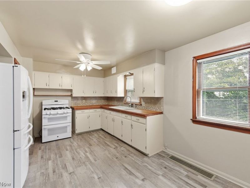 1105-1107 W 6th Street, Lorain, OH 44052 Photo 7