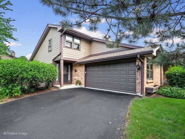 146 Indian Boundary Drive, Westmont, IL 60559