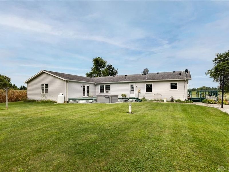 7145 Auld Road, Bradford, OH 45308 Photo 6