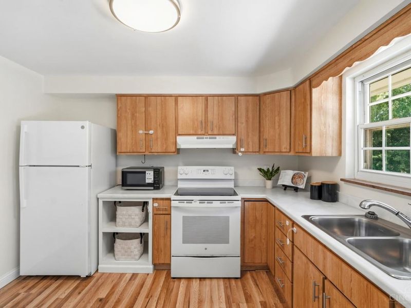 6126 Bardean Drive, West Chester, OH 45069 Photo 12