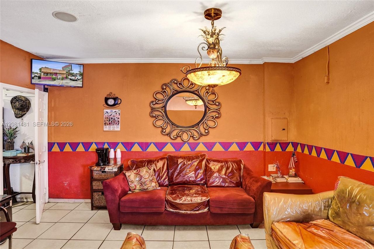 4404 Pembroke Rd, West Park, FL 33021 Photo