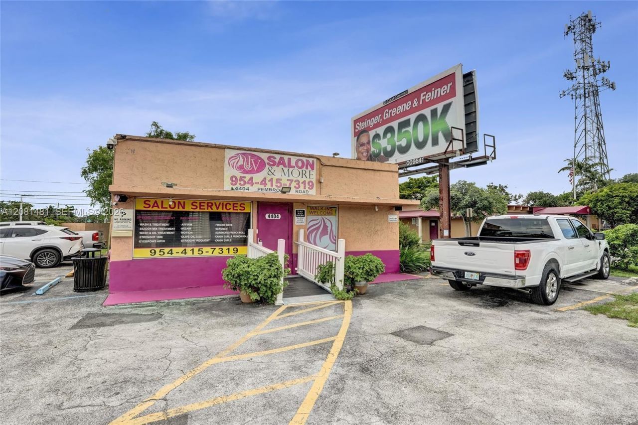 4404 Pembroke Rd, West Park, FL 33021 Photo