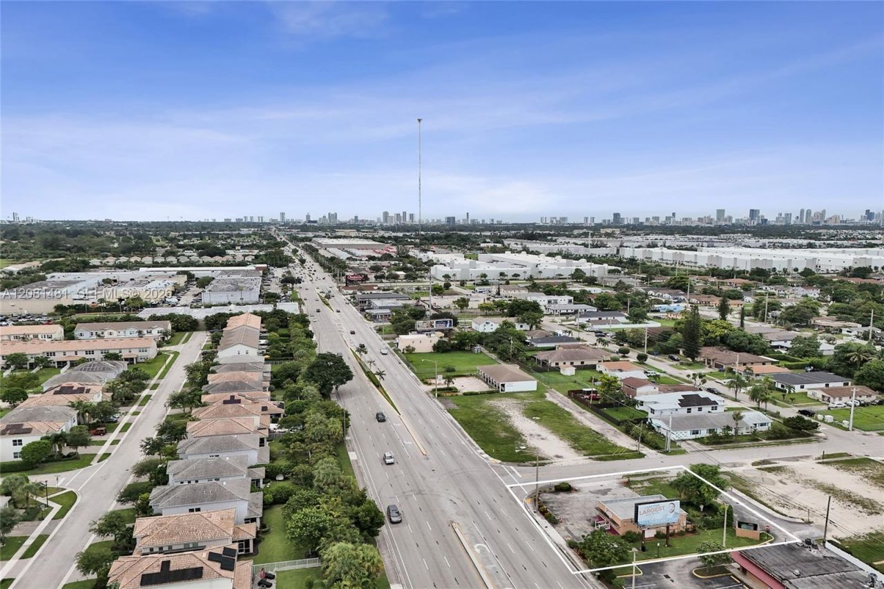 4404 Pembroke Rd, West Park, FL 33021 Photo
