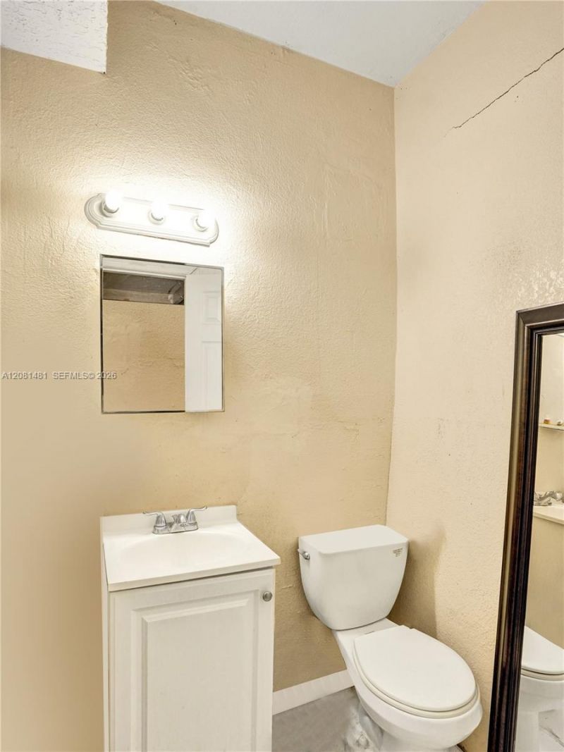 4404 Pembroke Rd, West Park, FL 33021 Photo