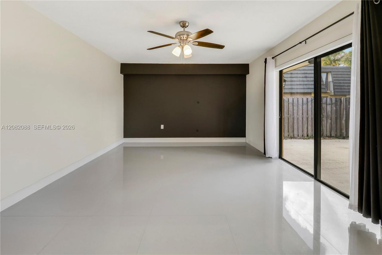2404 24th Way , West Palm Beach, FL 33407 Photo