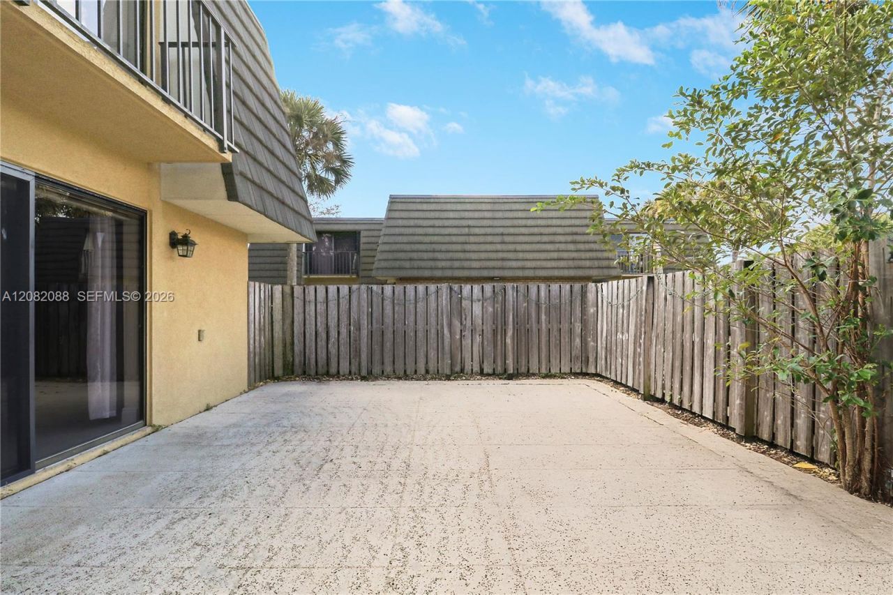 2404 24th Way , West Palm Beach, FL 33407 Photo