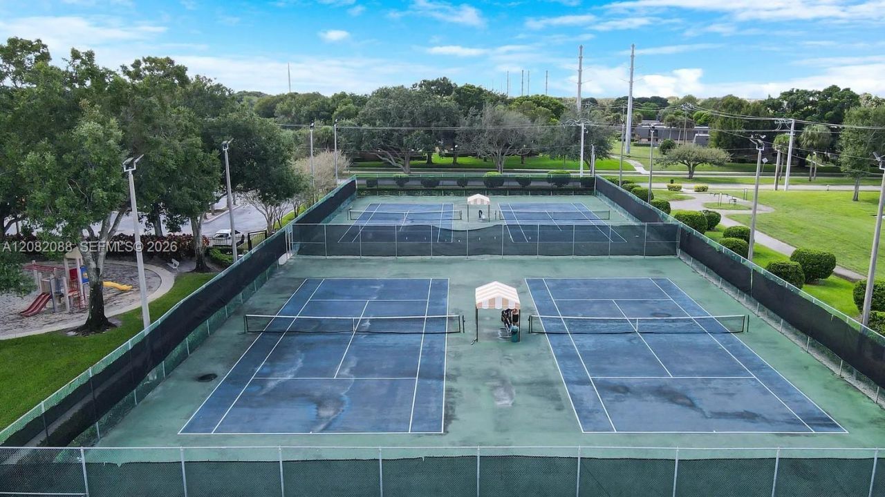 2404 24th Way , West Palm Beach, FL 33407 Photo