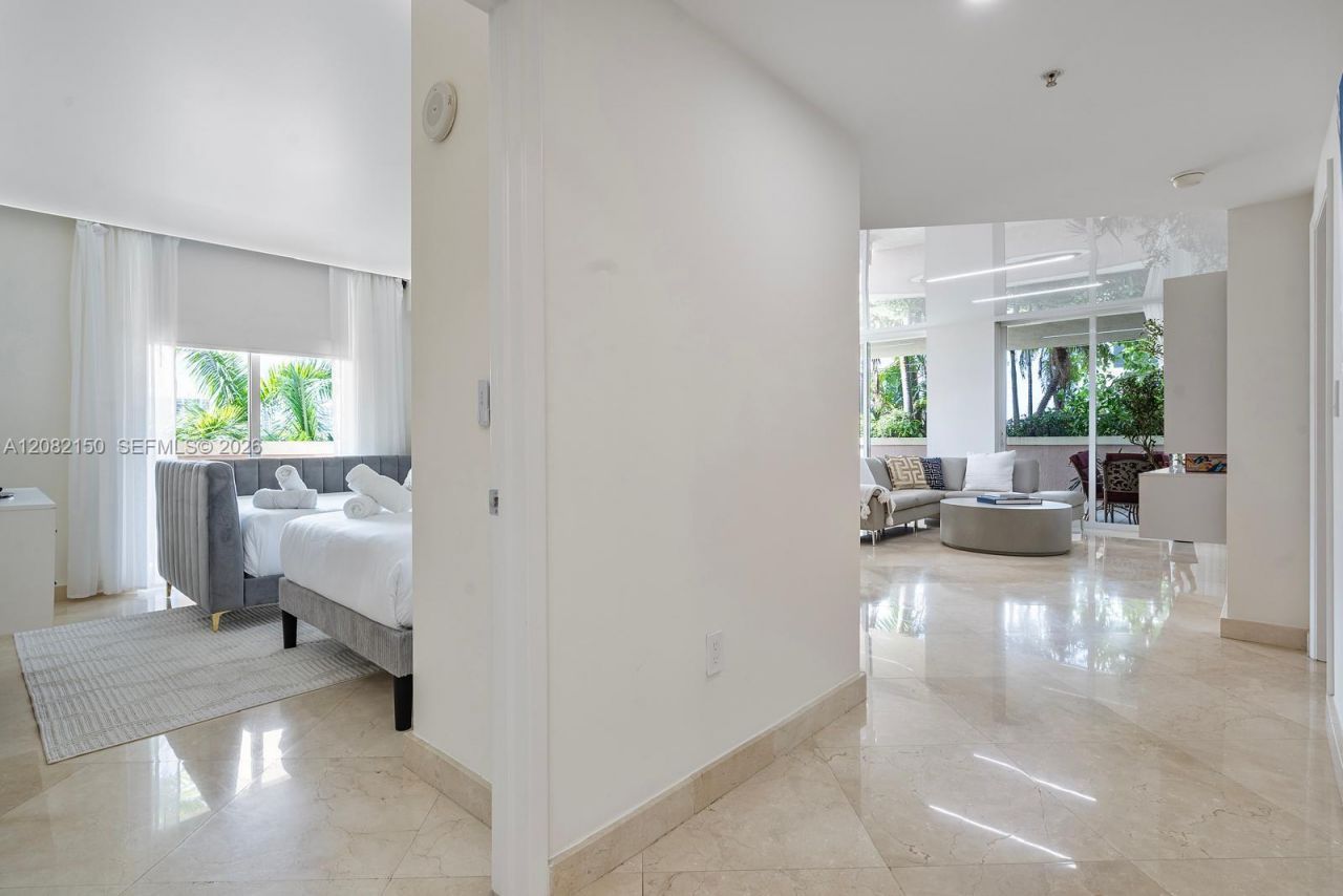 17555 Atlantic Blvd , Unit 508, Sunny Isles Beach, FL 33160 Photo