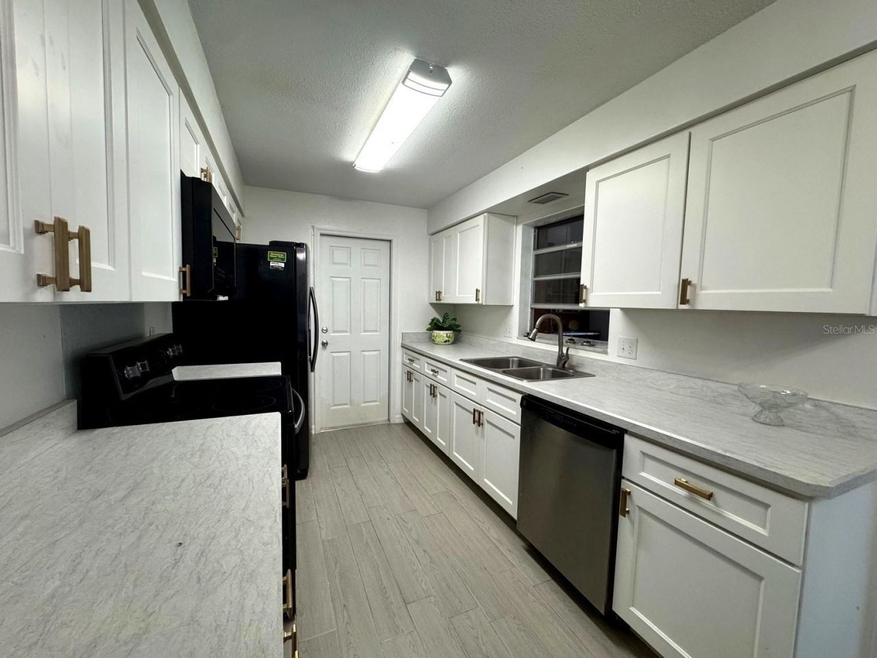 1636 Juno Trail, Astor, FL 32102 Photo