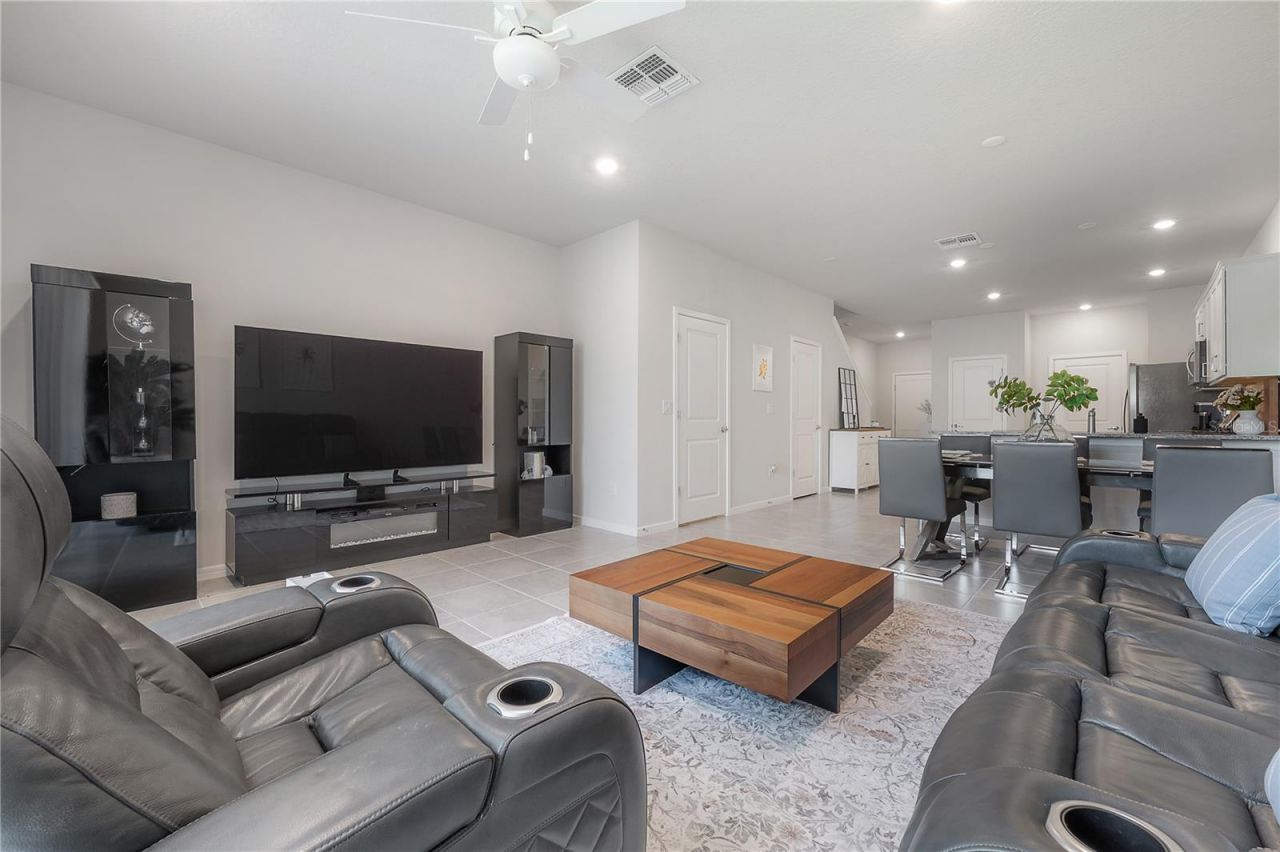 31428 Amberview Bend , Wesley Chapel, FL 33545 Photo