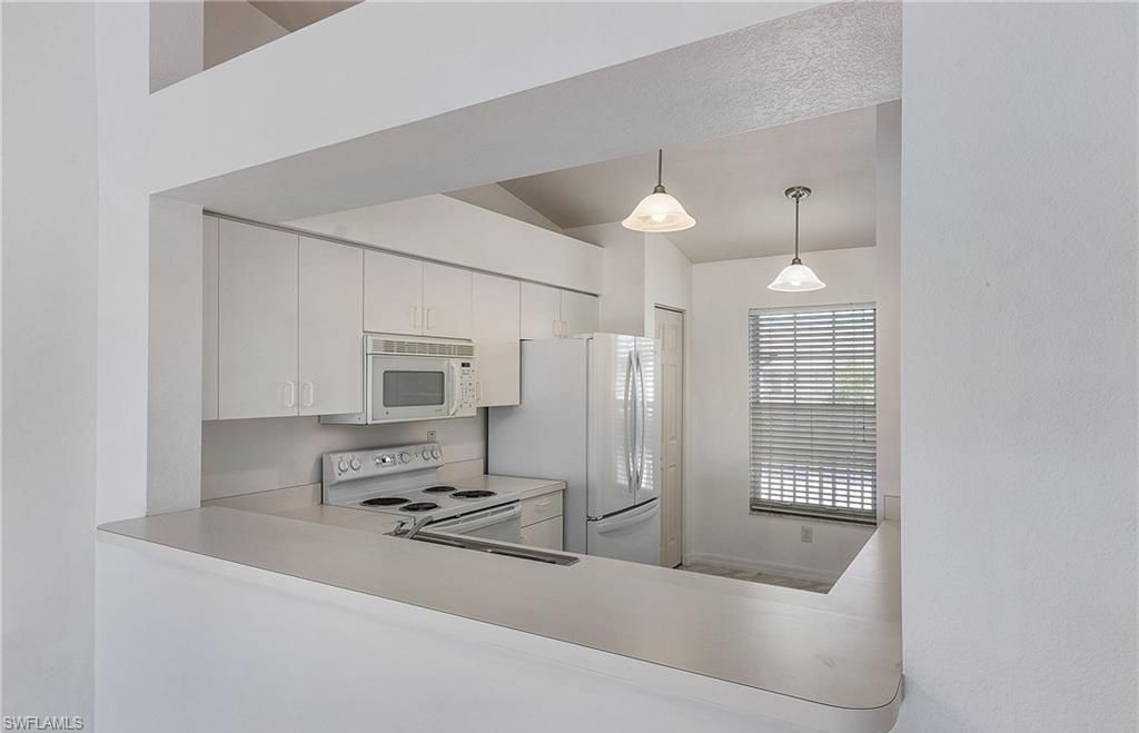 3250 Cypress Glen Way , Unit 421, Naples, FL 34109 Photo