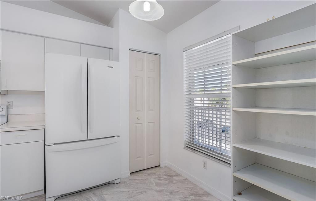 3250 Cypress Glen Way , Unit 421, Naples, FL 34109 Photo
