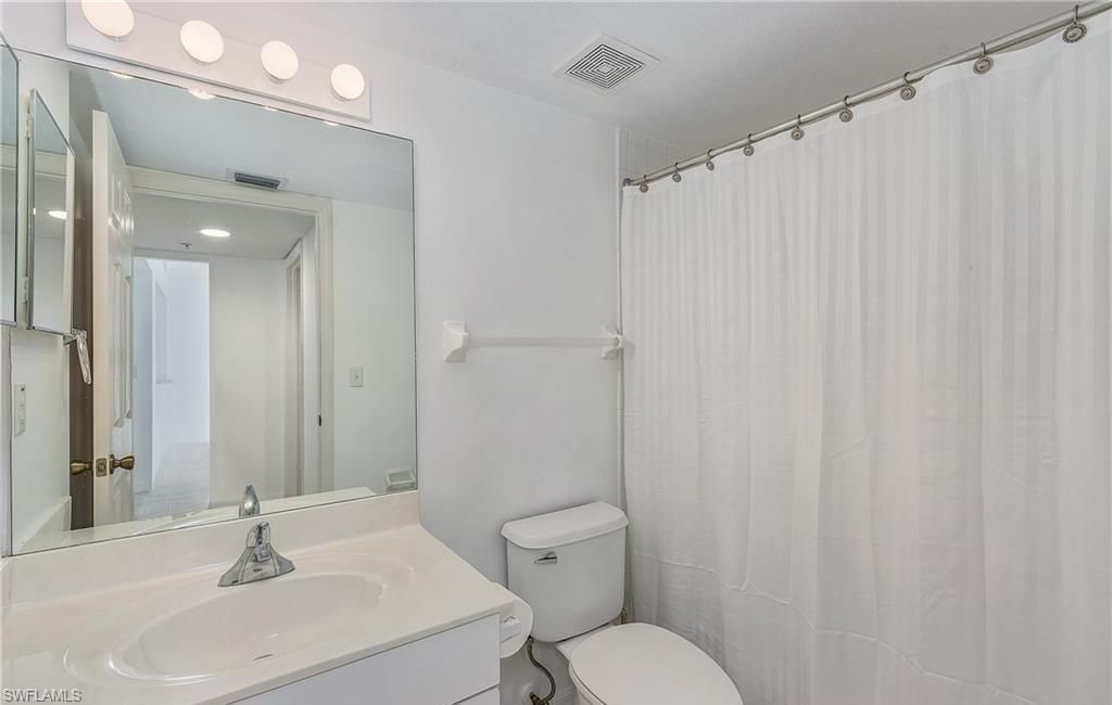 3250 Cypress Glen Way , Unit 421, Naples, FL 34109 Photo