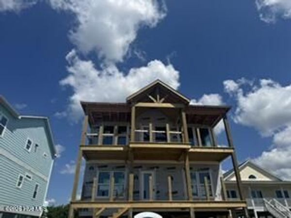 3206 E Beach Drive, Oak Island, NC 28465