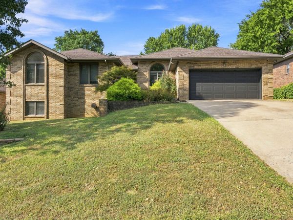 4009 S Cutler Court , Springfield, MO 65807