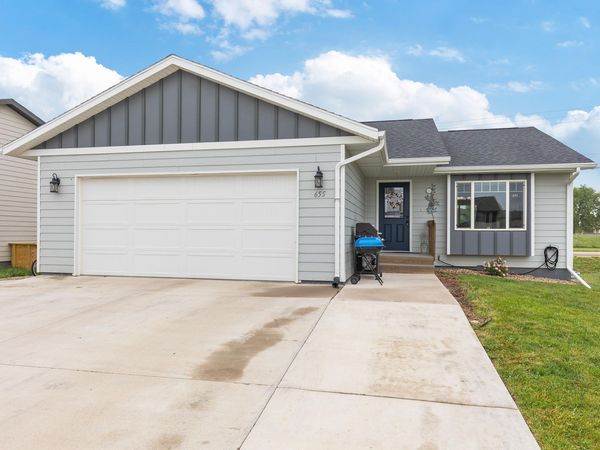 655 BOSWELL BLVD, Box Elder, SD 57719