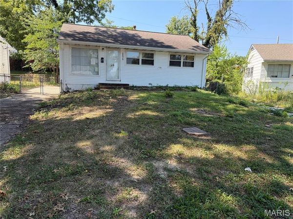 10515 Gretna Circle , St Louis, MO 63137